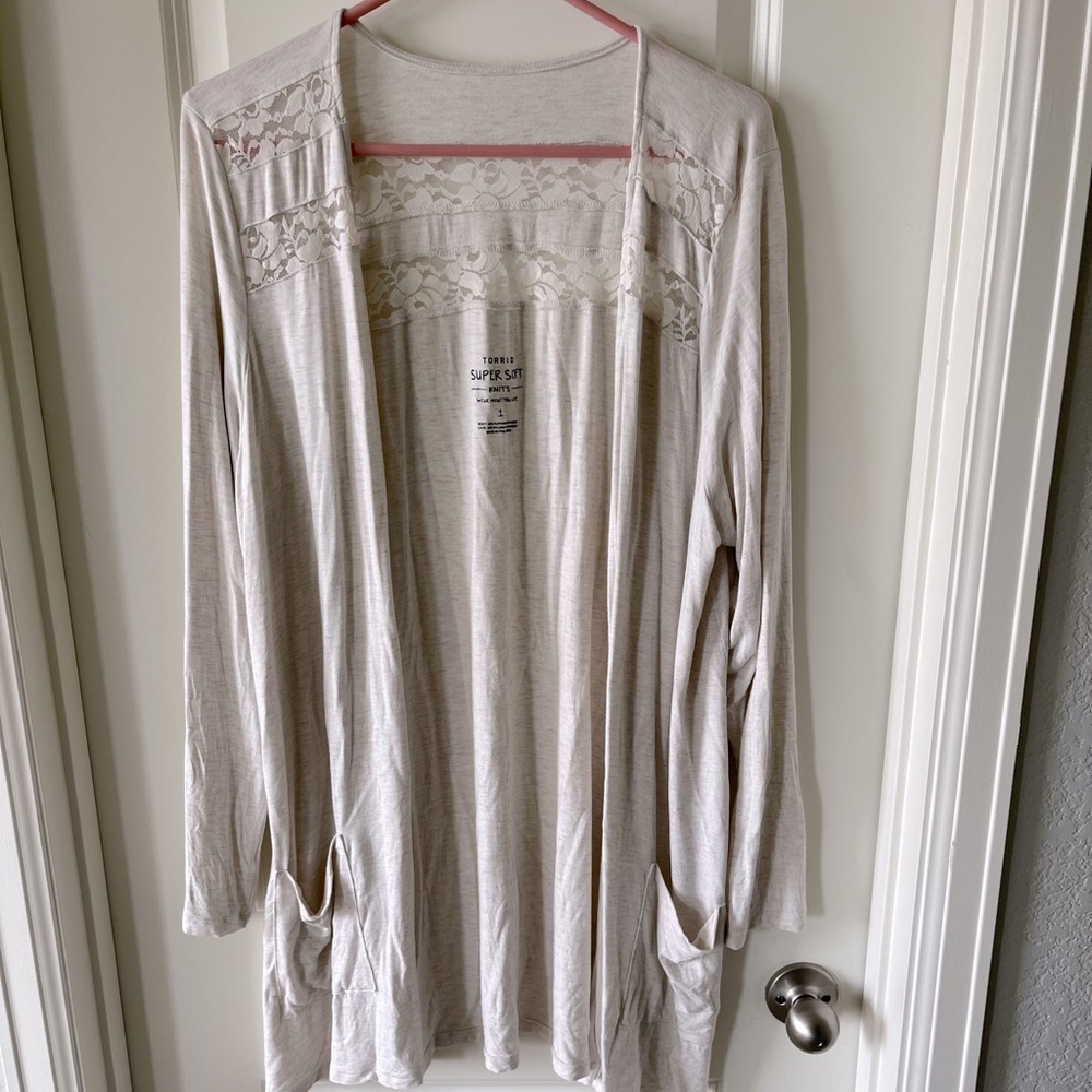 Torrid soft and stretchy light cardigan